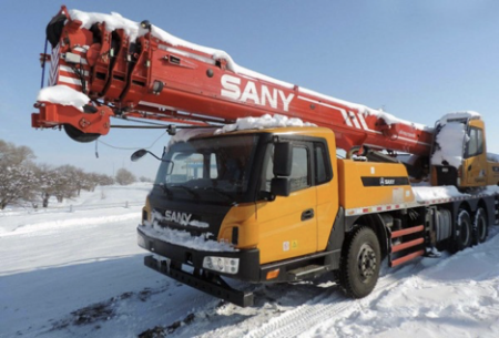 HOW AND WHY SHOULD A TRUCK CRANE BE MADE COLD PROOF?