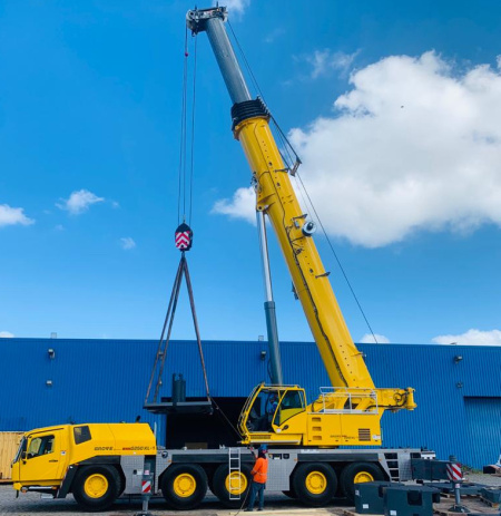 Sistermi bolsters fleet with Brazil’s first Grove GMK5250XL-1 