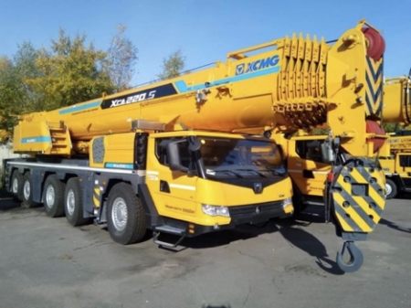 Test Truck Crane or Crawler