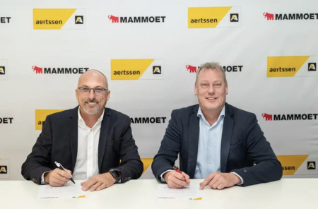 Mammoet and Aertssen join forces in Qatar