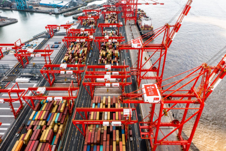 Peel Ports completes install of ship-to-shore container cranes
