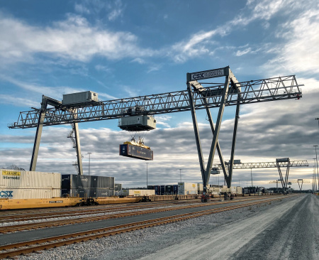 CSX Carolina Connector fully automates ops with rail mounted gantry crane 